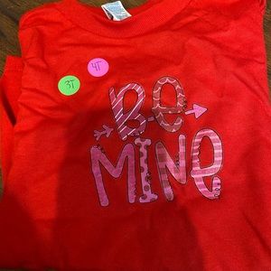 NWOT TODDLER GRAPHIC TEE